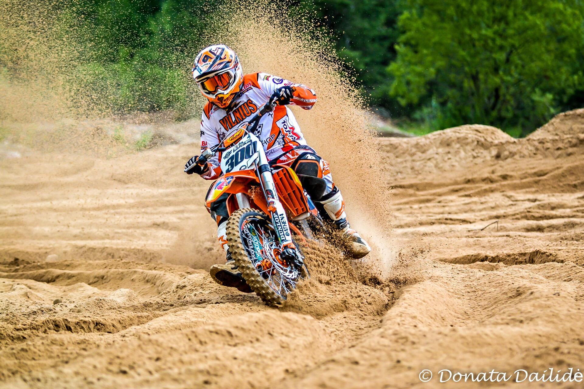Motocross9